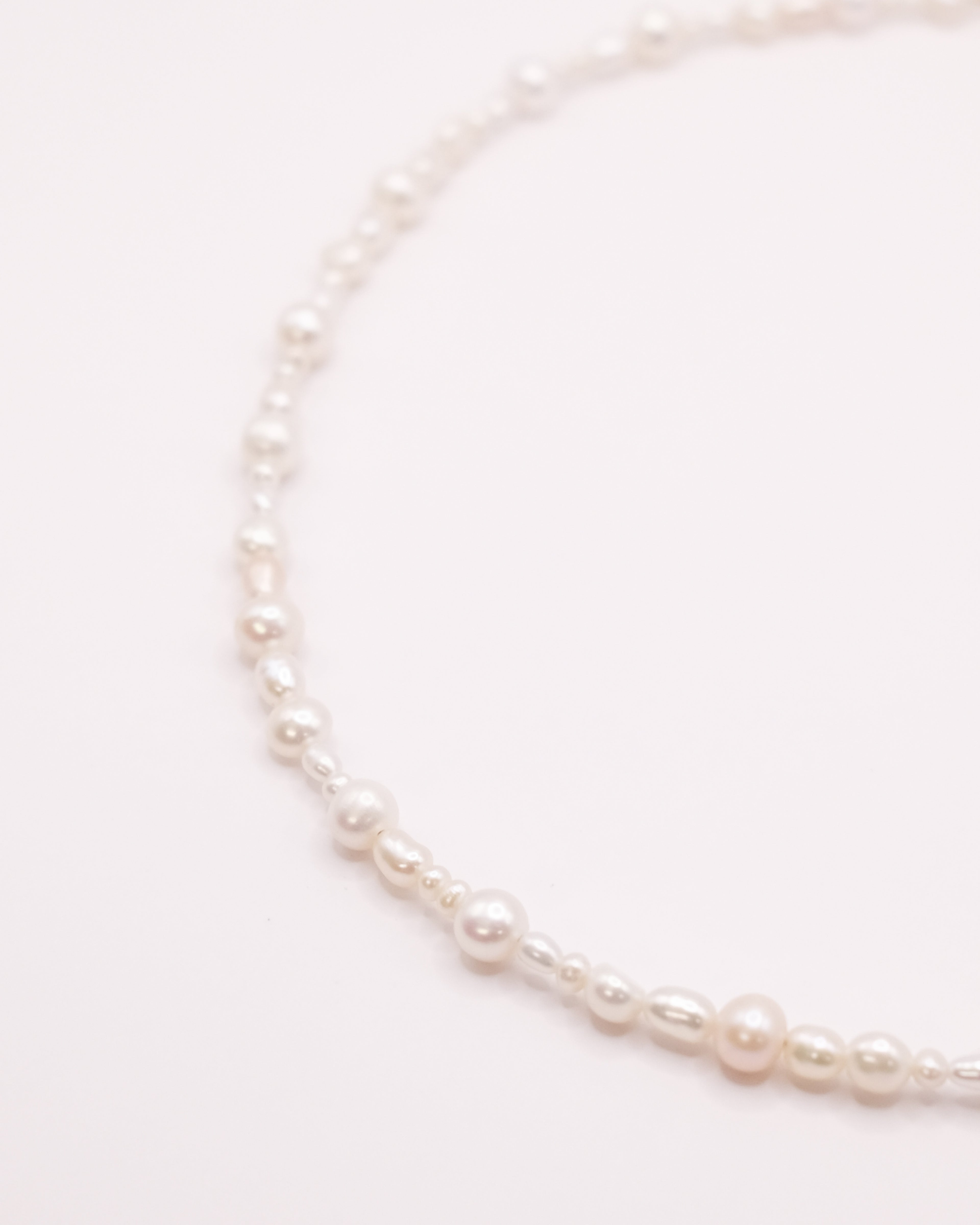 Collier Mimi ras de cou en perles de culture irrégulières