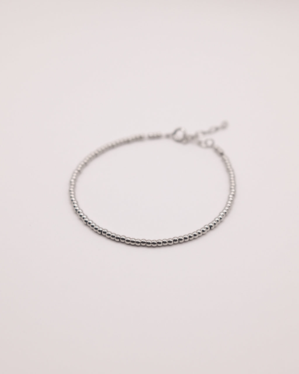 Bracelet Raymonde argenté en perles d’acier inoxydable