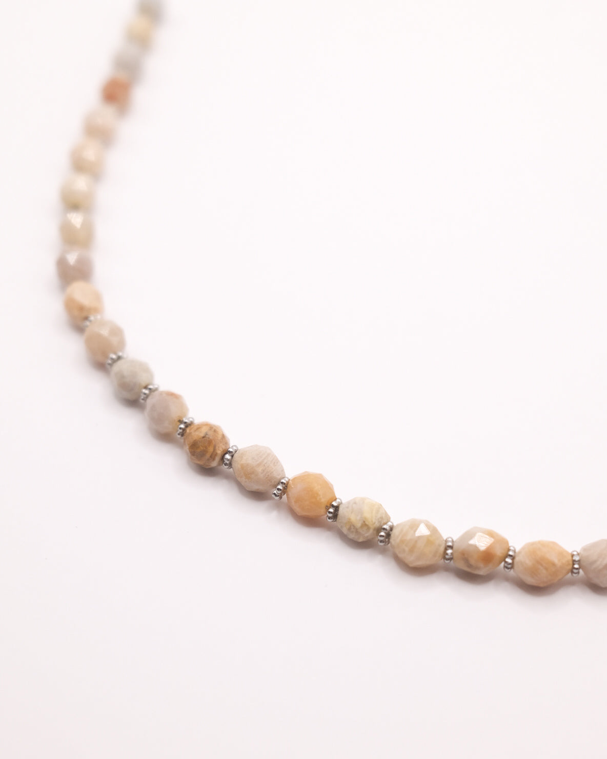 Collier Olivia