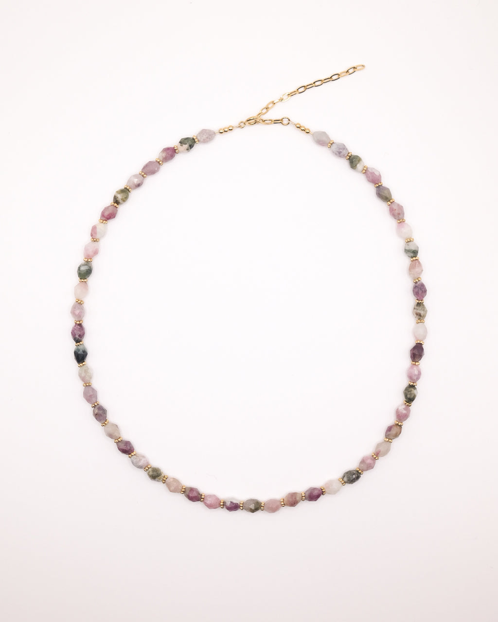 Collier Olivia ras de cou en perles olive de pierres fines