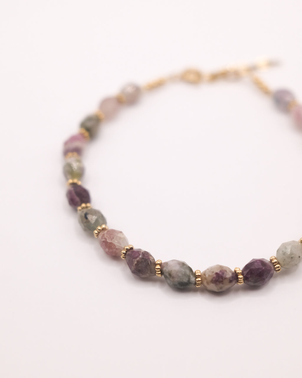 Bracelet Olivia en perles olive de pierres fines