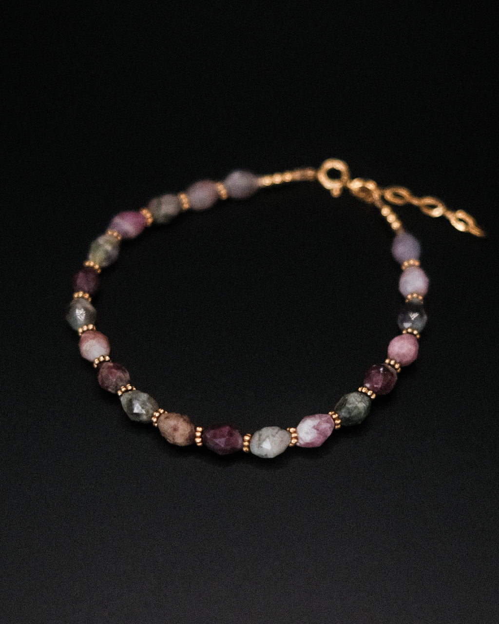 Bracelet Olivia en perles olive de pierres fines